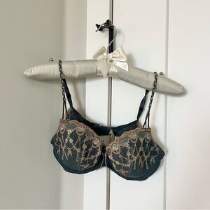 Vintage boho appliqué unlined bra